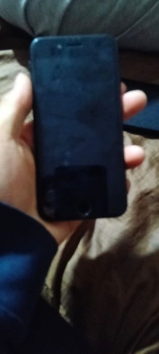 Айфон se продается