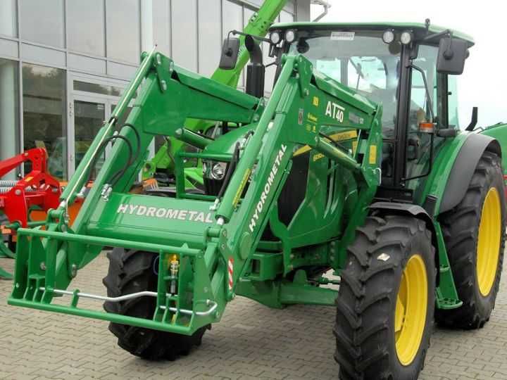 2000 kg 100 - 160 cp Incarcator Frontal tractor | AT-40