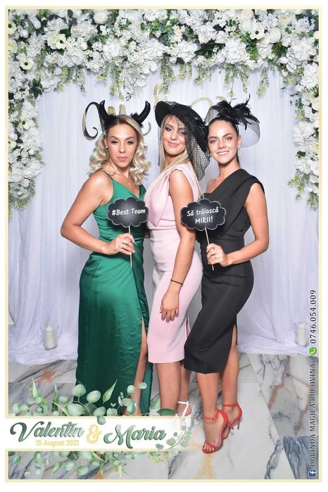 Oglinda Foto Suceava / Oglinda Magica / Poze la Minut / Cabina Foto