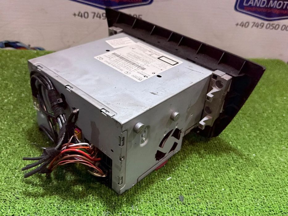 PANOU / SISTEM RADIO / AUDIO / COMUNICATII MERCEDES BENZ W205 C180 1.6 BENZINA 2014 COD OEM A2049001813 / A2049013503 / A2129025008 / BREAK 2014-2021