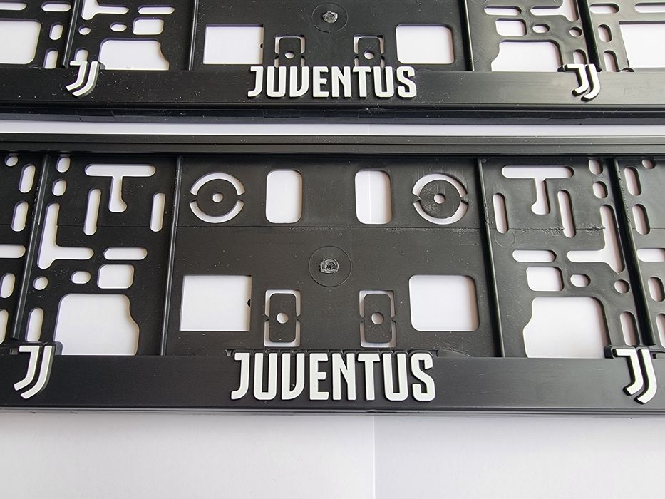 2 броя Подложки за регистрационен номер Juventus