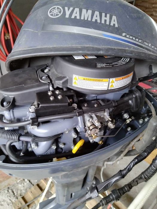 Колесар за лодка и Мотор.Ямаха  9.9 к