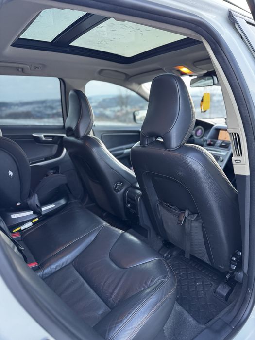 Volvo XC60 2.4D AWD Automat