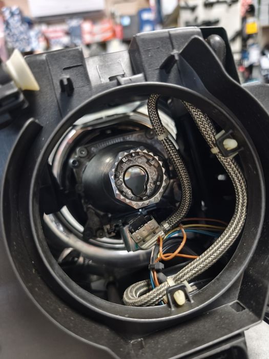 Фара перед BMW X5 E70 рестайлинг