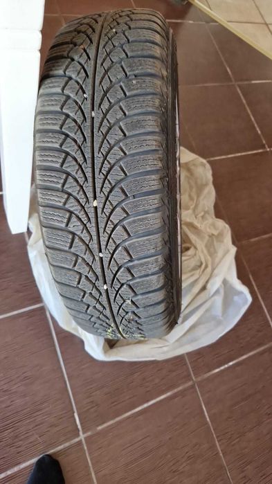 Roți de iarnă 195/65/15