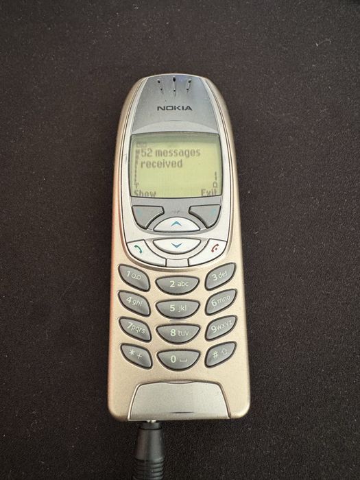 Ретро телефон Nokia 6310