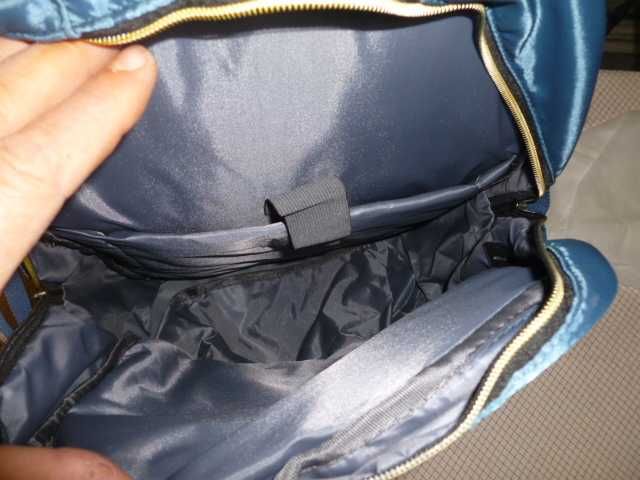 продавам туристическа раница