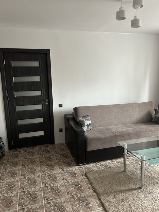 Propietar inchiriez apartament 2 canere