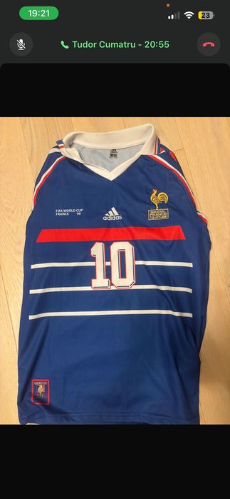 Tricou zidan  calitate bună