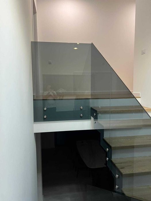 Balustrada scara sticla securizata