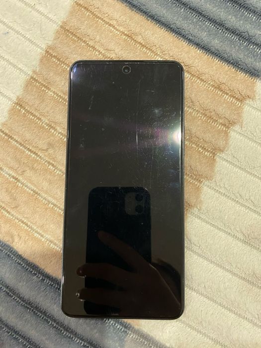 Продам телефон vivo Y36