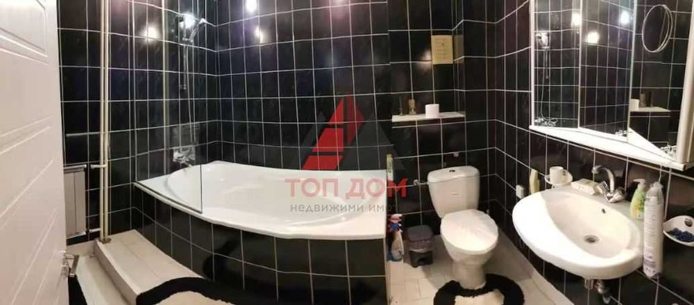 Дава се под наем Тристаен апартамент в Варна, Спортна зала - 120 кв.м за 700 € - Снимка #9