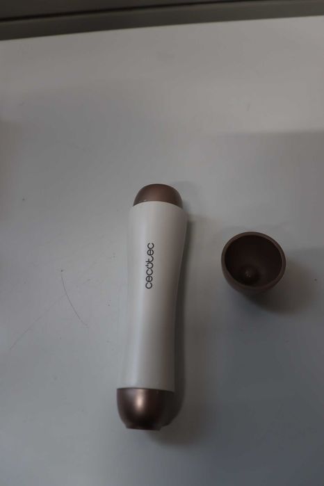 Епилатор за лице Cecotec Rasuradora за лице Cecotec Facecare Smooth от неръждаема стомана със защитен капак