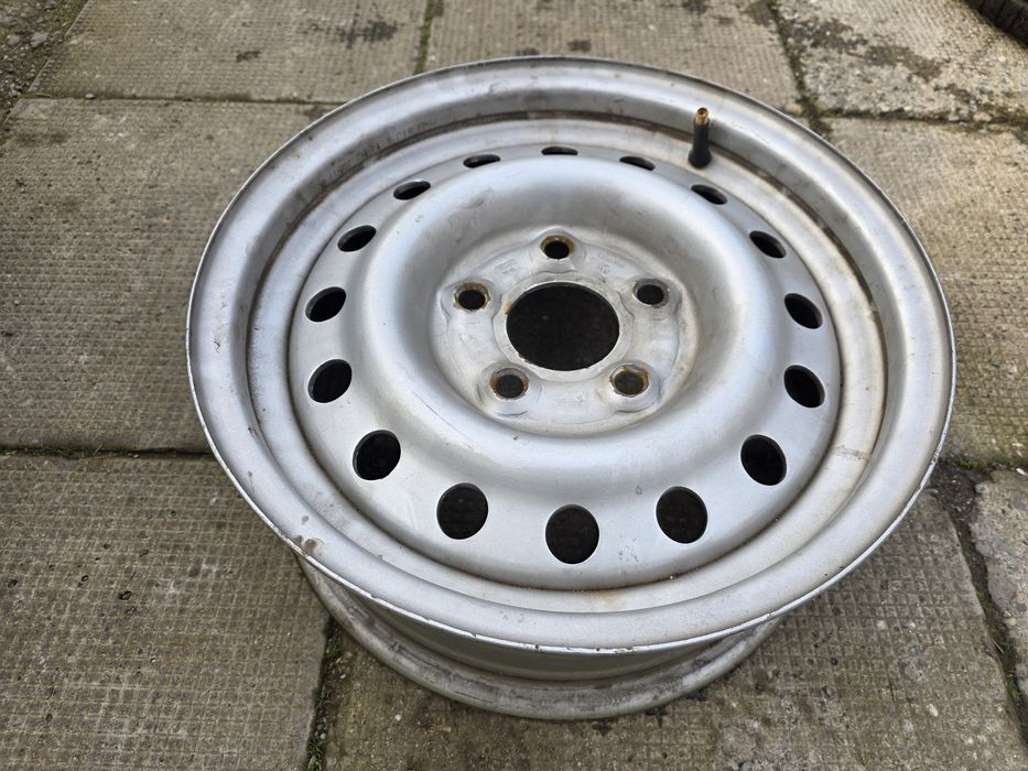 1бр Желязна джанта за рвмарке, платформа