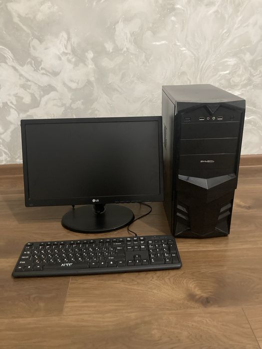 Kompyuter sotiladi LG 9M35A-B