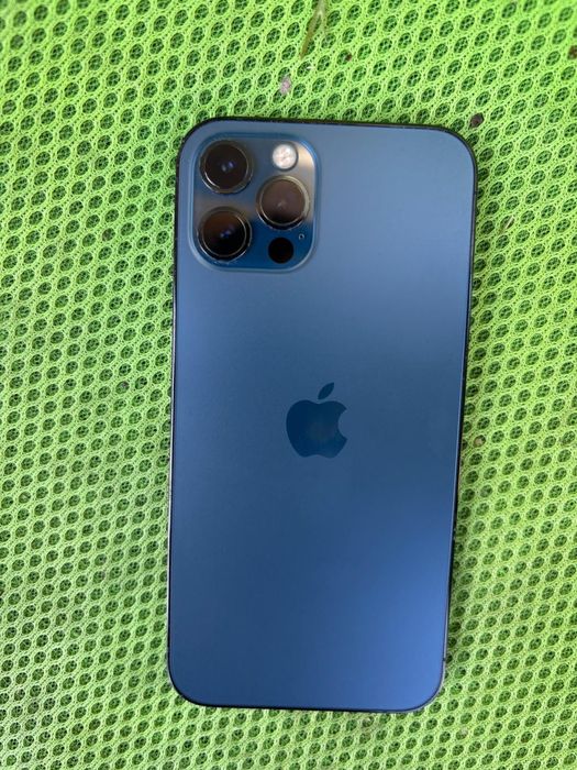 Telefon iPhone 12 Pro