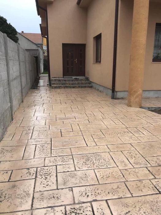 Pavaje si decoratiuni din beton amprentat la cea mai buna calitate