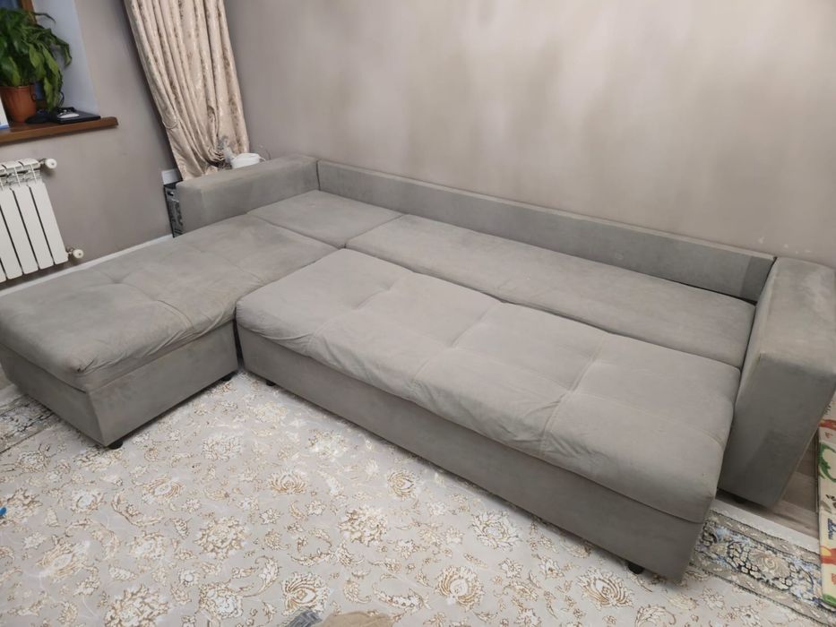 Продаётся угловой диван, серого цвета
