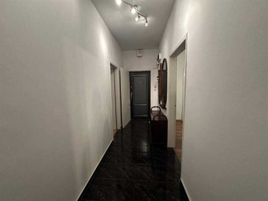 Продава се Тристаен апартамент в Пловдив, Център - 64 кв.м за 1172 €/кв.м - Снимка #10