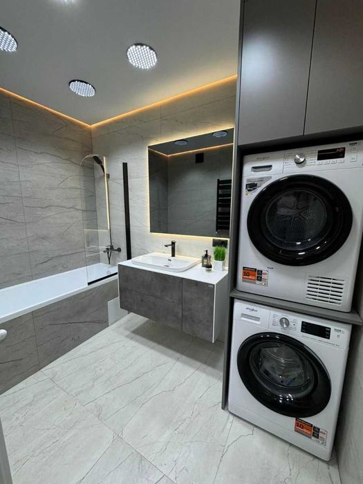 Дава се под наем Двустаен апартамент в София, Дружба 1 - 68 кв.м за 700 € - Снимка #2