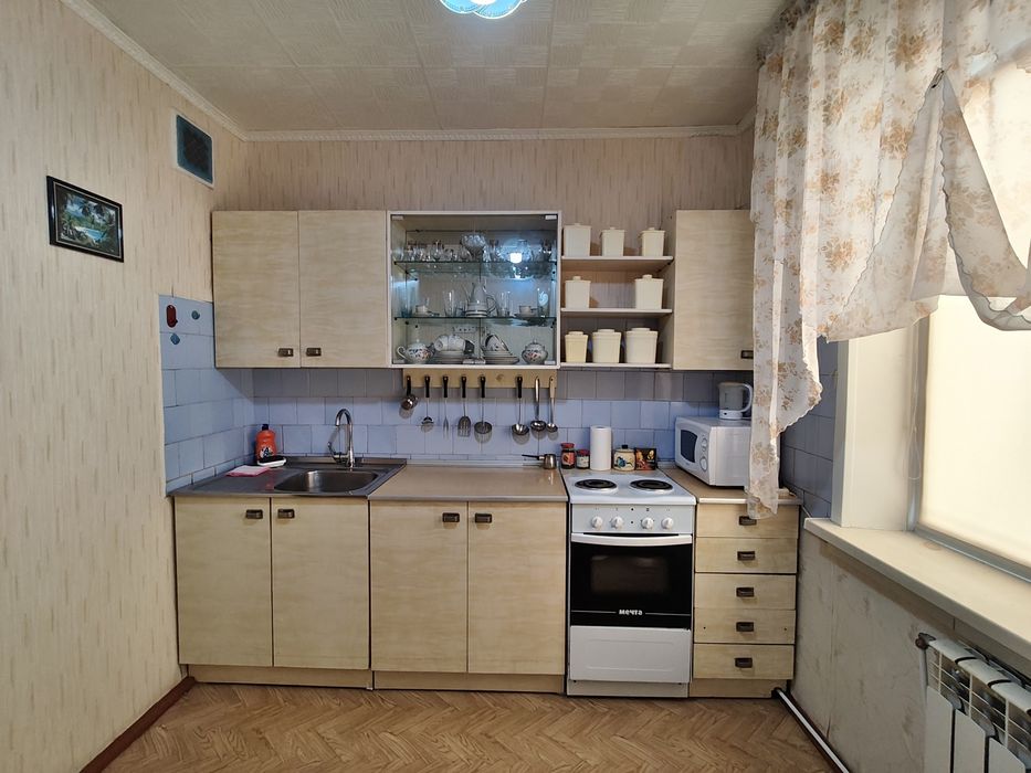 Продам кухонный гарнитур