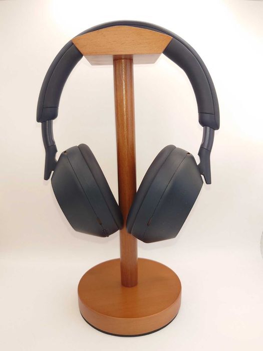 Стойки за слушалки