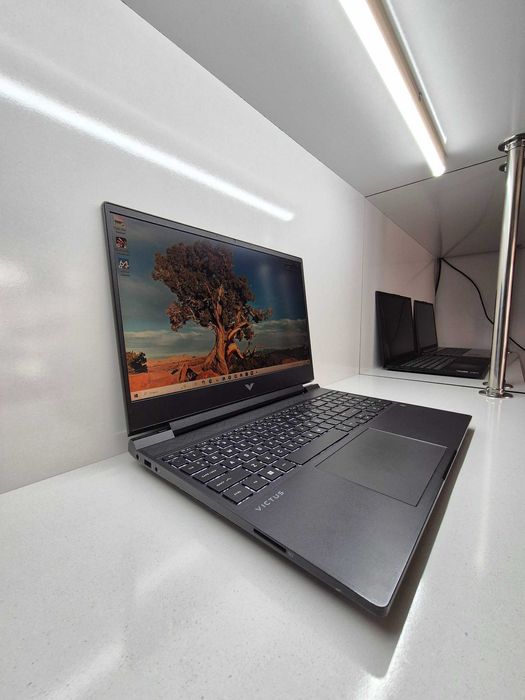 HP Victus Core i5-12450H  8/512gb  GTX 1650 4GB