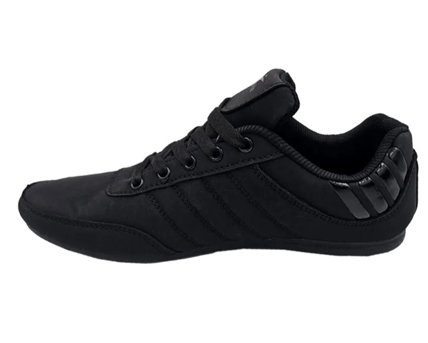 Кроссовки 42 размер