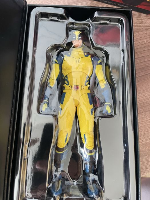 Продам фигурки  Marvel