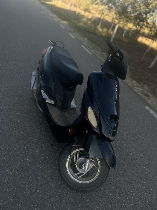 Scuter gy6+doua roti de schimb