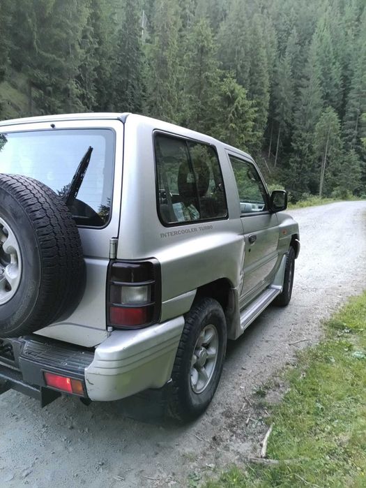 MITSUBISHI Pajero 2.5 Clasic Intercooler, an 2002, 2 usi, 6100 euro