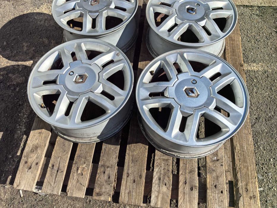 16 цола 4 х 100 мм РЕНО / Дачия - 6,5 Инча ЕТ 49