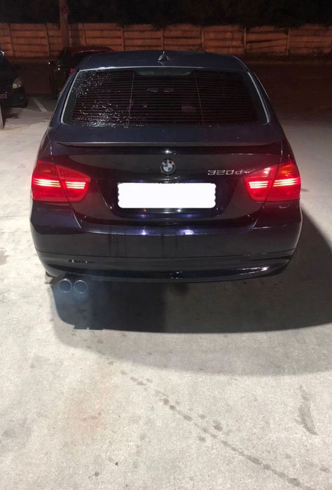 Vând/schimb BMW Seria 3 E90 320d – 2006 – Albastru metalizat – Diesel