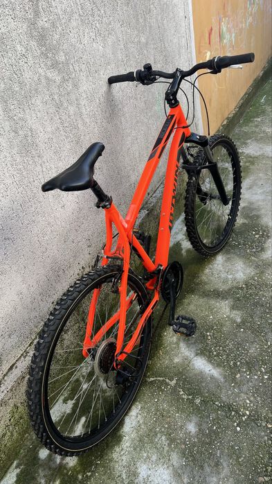 Bicicleta B-twin Dechatlon MTB City