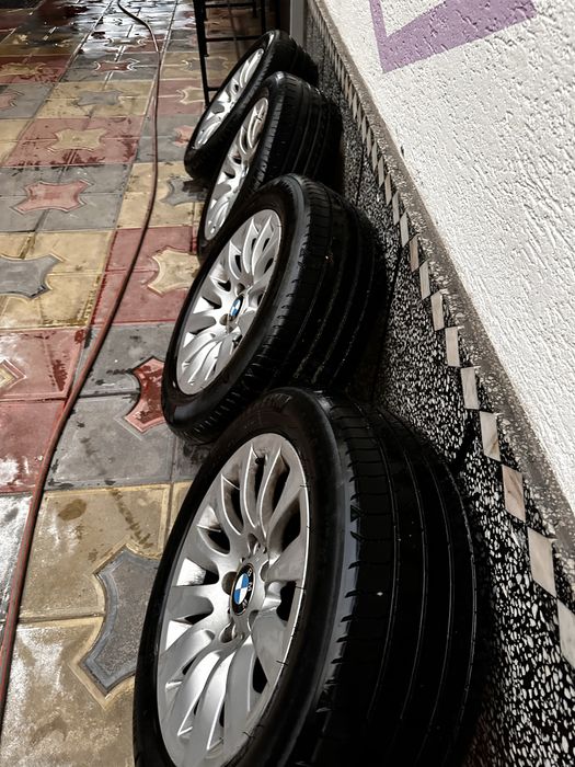 Jante aliaj pe 16 inci originale BMW  + anvelope