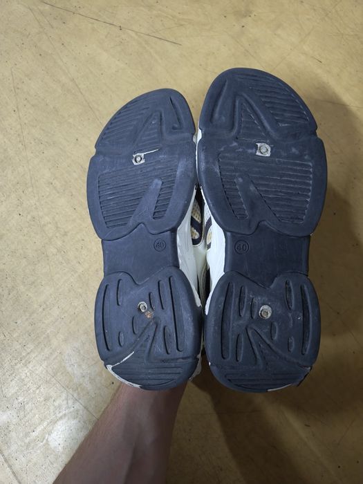 Кроссовки 40 размер