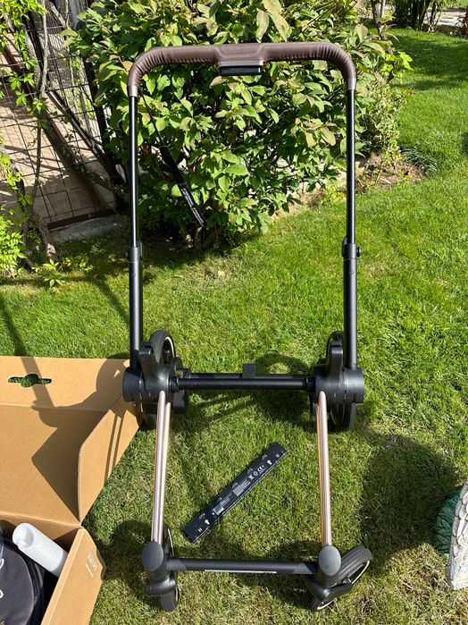 шаси e priam rose gold + скеле на седалка