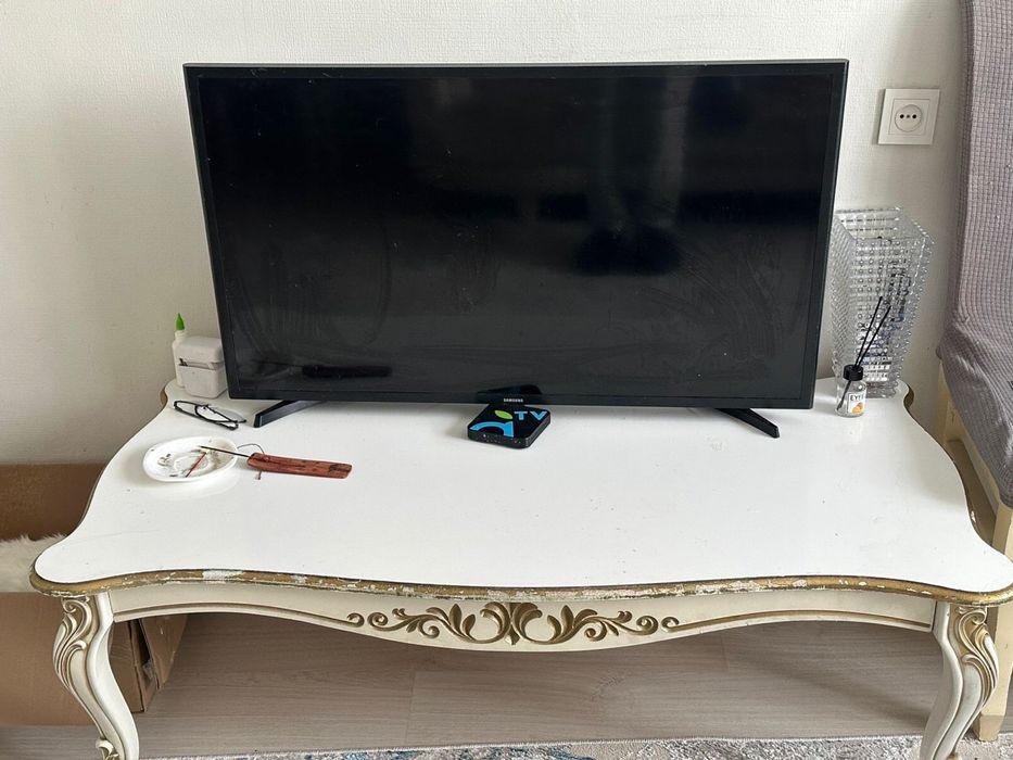 Мягкий уголок отдыха