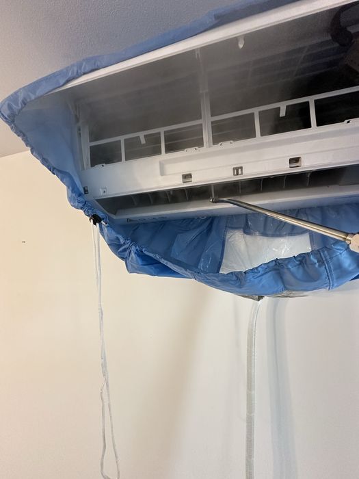 Montaj Aer conditionat / Climatizare / Igenizare