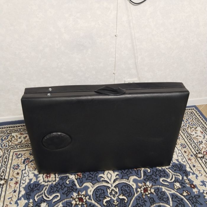 Продам боно кушетку