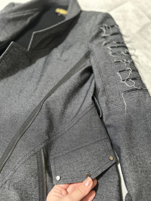 Дамски Връхни дрехи