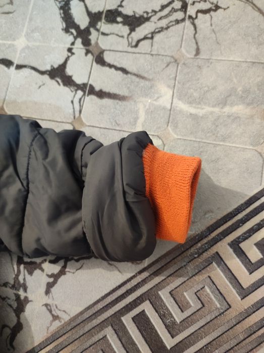 Детский тёплый куртка 5000 тг