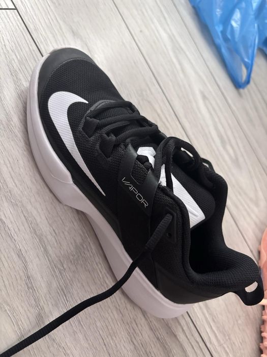 Adidasi Nike originali