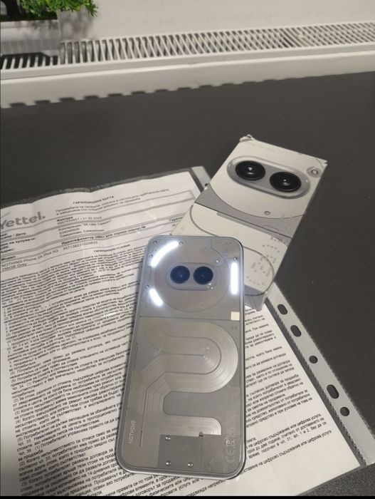 Nothing Phone 2a Plus (Коледна Цена)