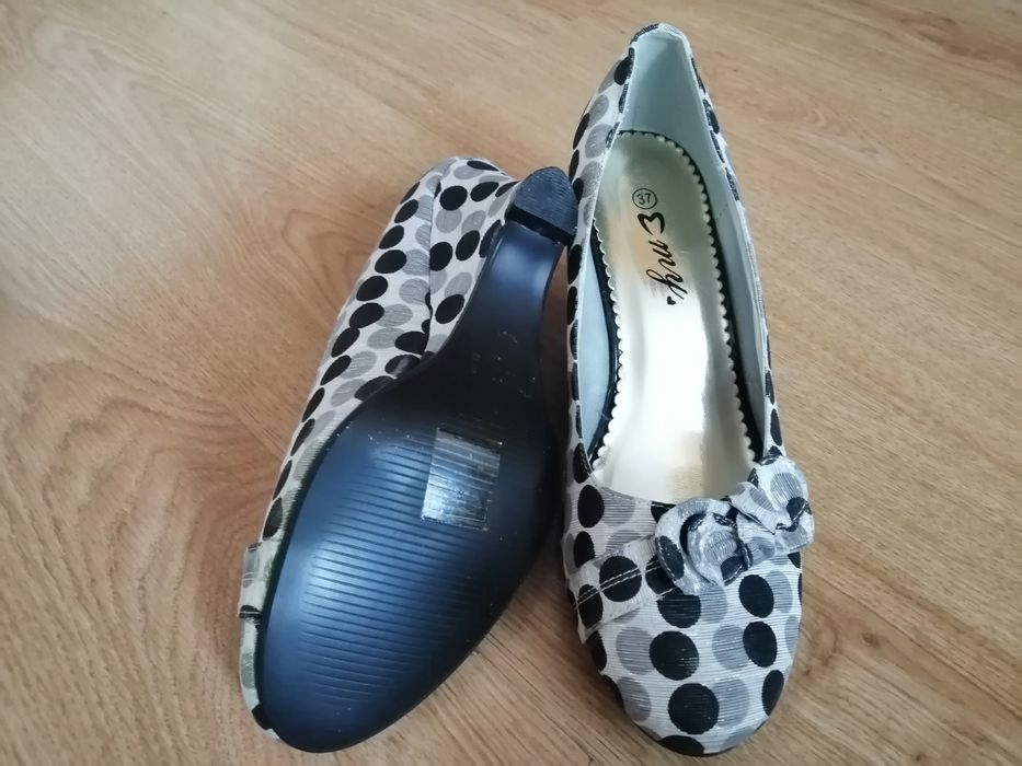 Дамски обувки от текстил 37 номер