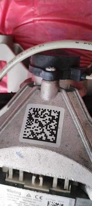 Продаётся двигатель indesit