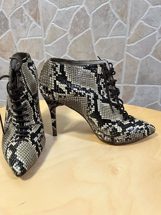 Ghete dama piele naturală mas 37 ZARA