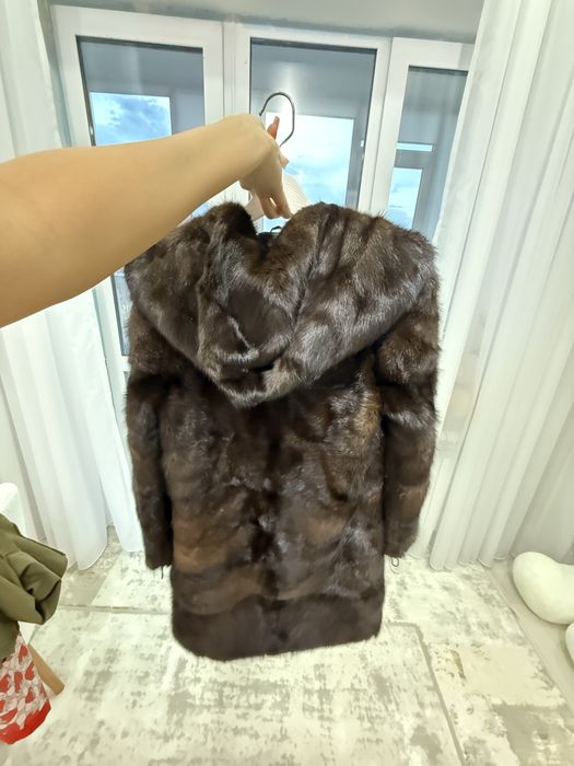 Продам Норковую шубу