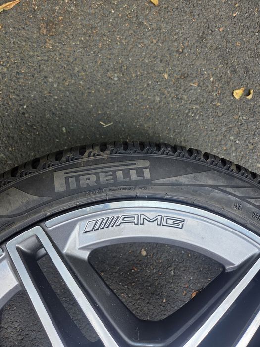 Jantă AMG Originală 19" + Anvelopă Pirelli Cinturato - o singura bucata