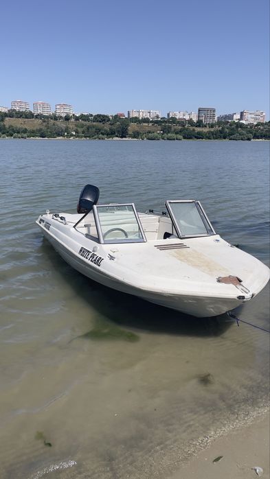 Barca Glastron Laraya + motor 40cp Mercury 4t injectie